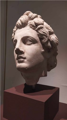 Επίσκεψη του Α1 Λυκείου στην περιοδική έκθεση του Μουσείου Κυκλαδικής Τέχνης: «Χαιρώνεια, 2 Αυγούστου 338 π.Χ., μία μέρα που άλλαξε τον κόσμο»